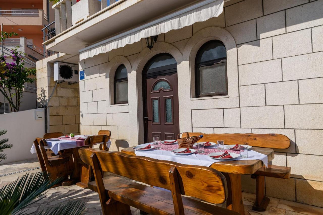 La Bodega Apartments Trogir Exteriör bild