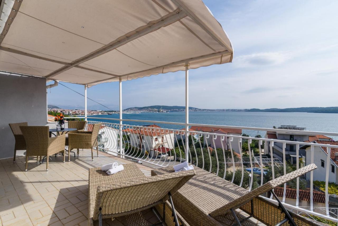 La Bodega Apartments Trogir Exteriör bild